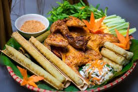 Gà Quay & Cơm Lam LÊ HẠNH - Mỹ Phước
