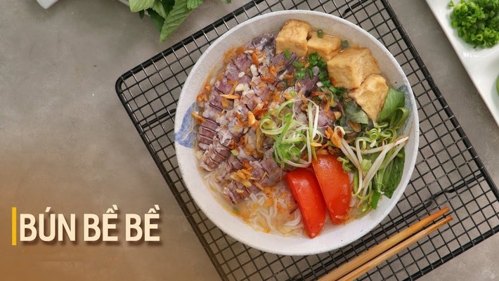 Bánh Canh Cá Lóc Hoàng Cường