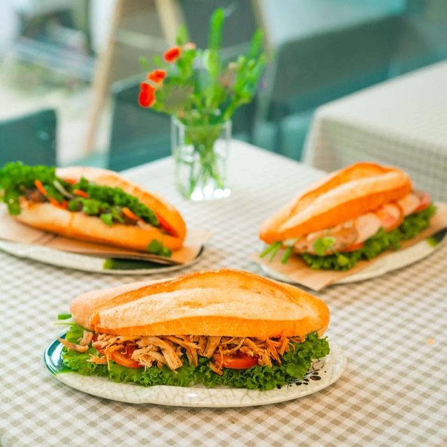 RORI - Bánh Mì & Cafe - The Dragon Bridge