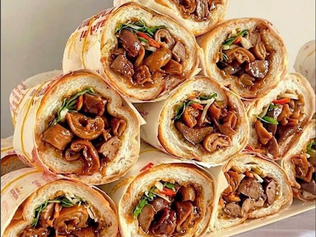 Bánh Mì Phá Lấu - Nguyễn An Ninh
