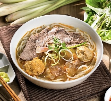 Bún Bò Huế Gia Phong - 190 Trung Lực