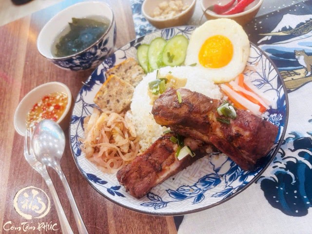Marufuku Gourmet (Cơm Tấm Phúc) - Đường D9