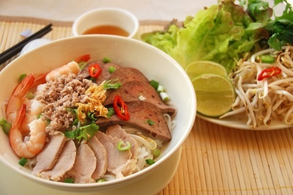 Tuyền Mì Hoành Thánh - Tô Hiệu