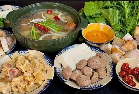 Quán Lẩu Cua Đồng - DT741