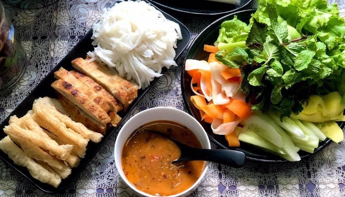 Nem Nướng Nha Trang Ngọc Hằng - Đội Cấn