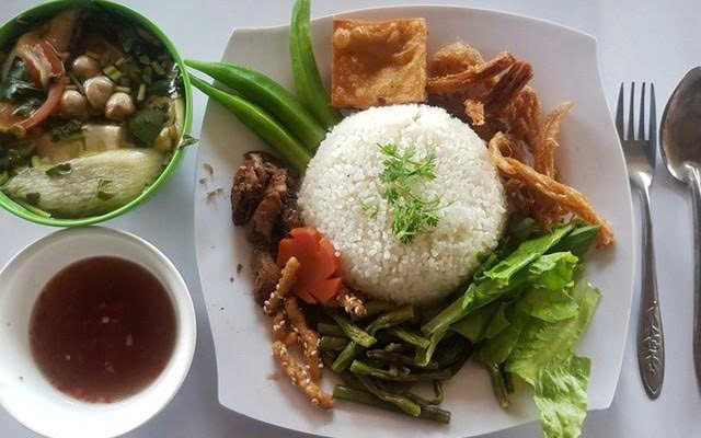 Cơm Chay Diệu Nhi - 200 Thích Quảng Đức