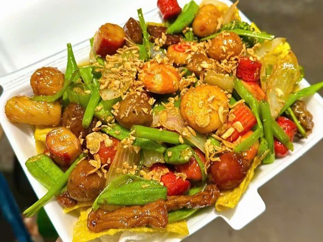 Ăn Vặt Bé È Cầu Dứa