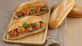 Bánh Mì Heo Quay - Hoà Phú