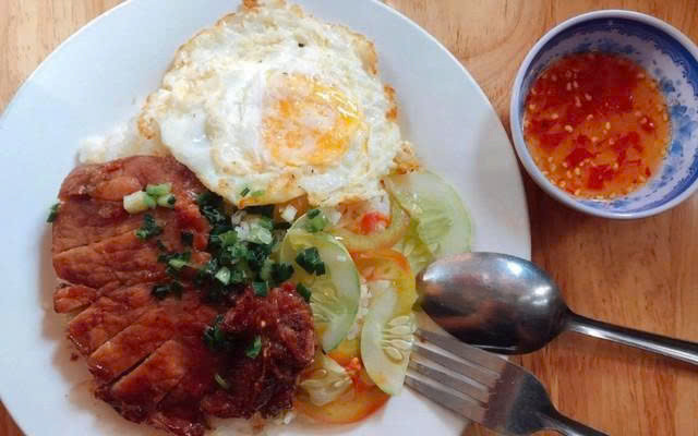 Bếp Yến Linh - Đường D11