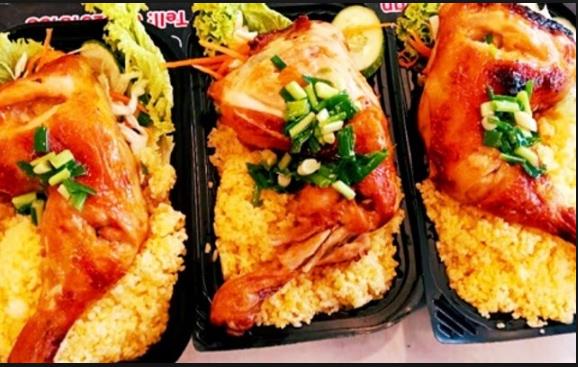 Cơm Gà Cô Ba J - Phổ Quang