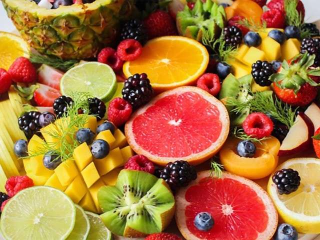 Cửa Hàng Rau Củ & Trái Cây Việt Luận