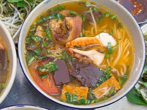 Bún Riêu Mực Định Hoà