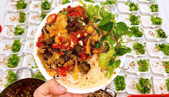 Bún Ốc Huế Kim Thy Phan - Nguyễn Sinh Cung