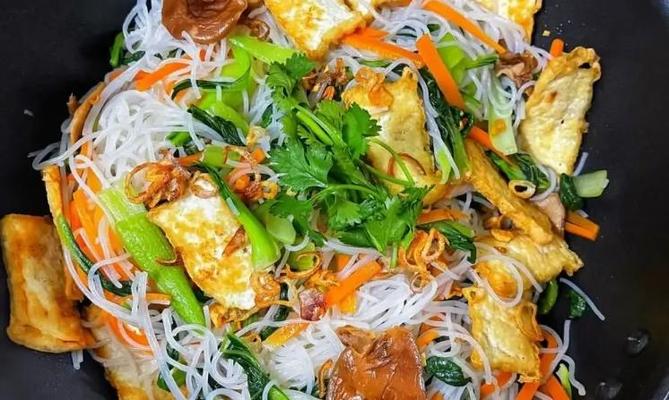 Quán Bún Xào Chả Cuốn - 498 Thủ Khoa Huân