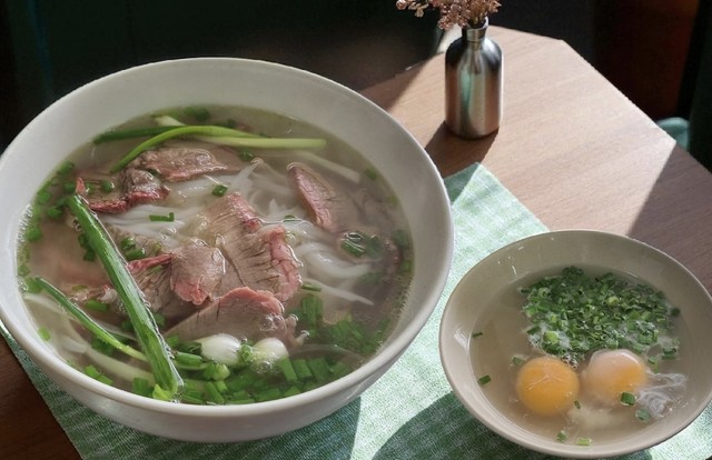 Quán Phở Cây Sung - Quốc Lộ 1A