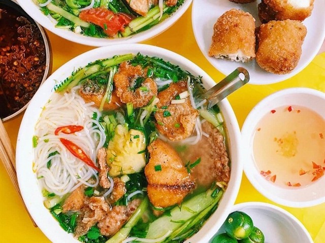 BÚN CÁ CAY & BÚN CÁ TẦM HIỀN BÉO