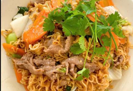 Cơm Gà & Bò Chảo - Thảo Vy