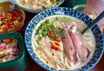 Xuân - Bánh Canh Cá Bã Trầu Mực Câu