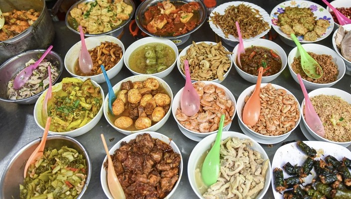 Cơm Phần Bình Dân Thắng - Long Xuyên