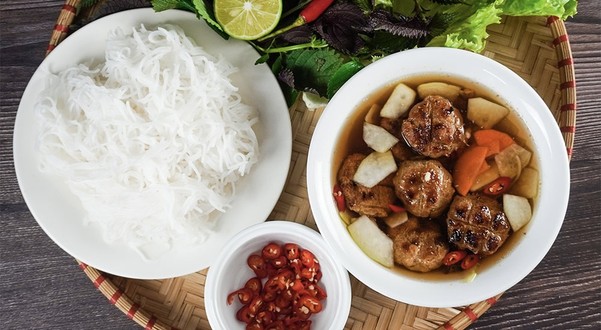 Bún Chả Cô Hà - 34 Trần Oanh