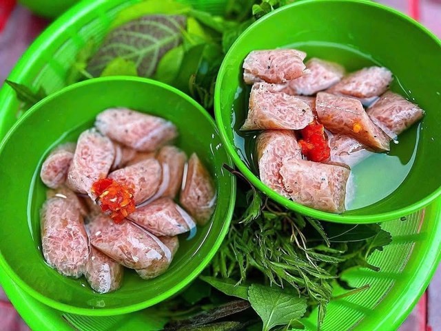 Nem Chua Bà Cụ Chợ Đổ - 151 Hai Bà Trưng