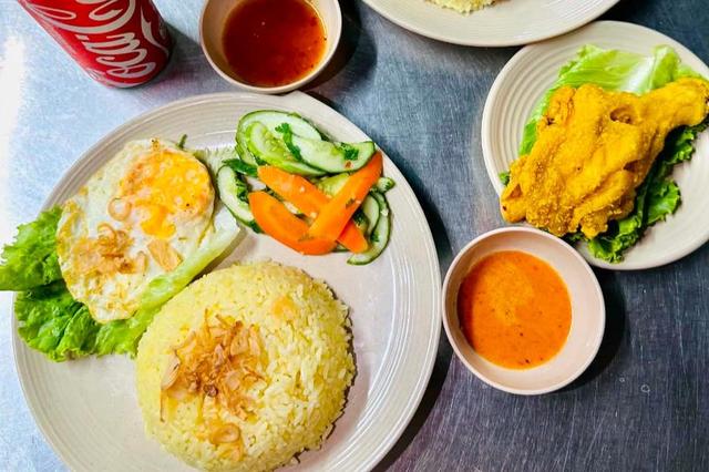 Cơm Gà Chiên Mắm 34 - Cơm Gà Xối Mắm & Mì Trộn - Cổ Nhuế