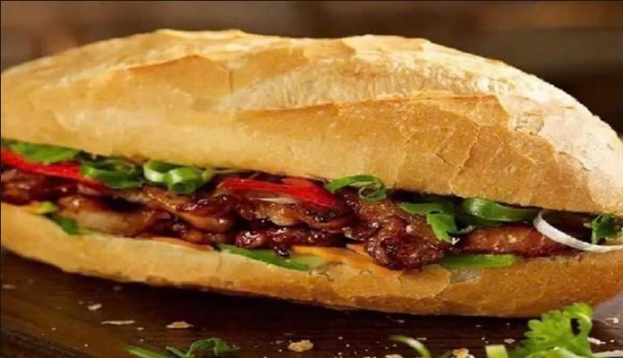 Bánh Mì Thịt Nướng A Quân - 11 Xuân Thủy