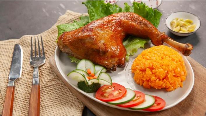 Cơm Gà Huy Phú - 26 Ngô Thì Nhậm