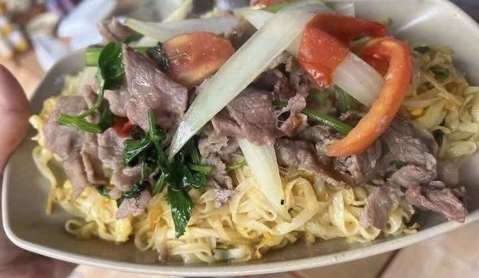 Phở Bò Phi Trường - Cơm Rang & Mỳ Xào