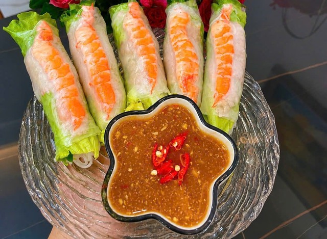 Gỏi Cuốn - Phở Cuốn Thư