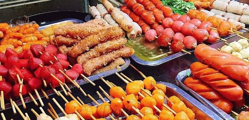 Ăn Vặt Âu Cơ - Bắp Xào, Cá Viên Chiên & Hột Gà Nướng