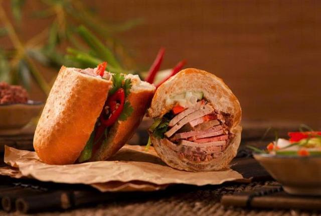 Bánh Mì Đại Phát - Xóm Đất Q11