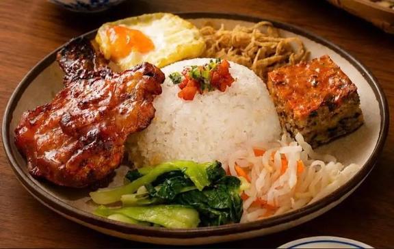 Cơm Tấm Anh Chị Em - 83 Lý Thường Kiệt
