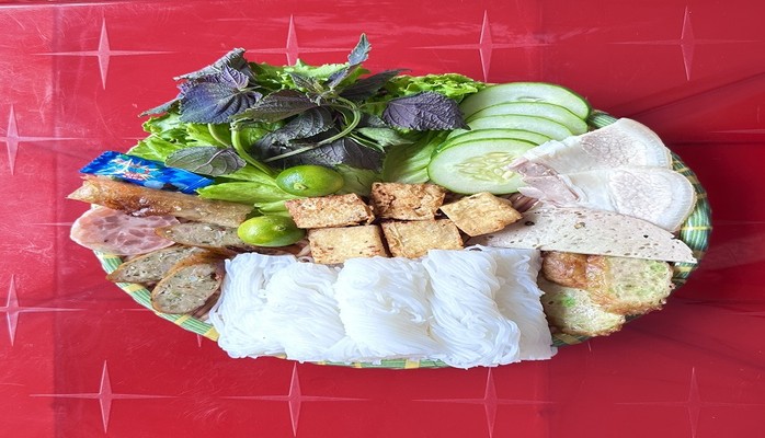 Tiệm Cô Loan - Cơm Tấm, Bún Đậu & Ăn Vặt