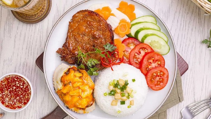 Cơm Tấm Thơm - 385B Hải Phòng