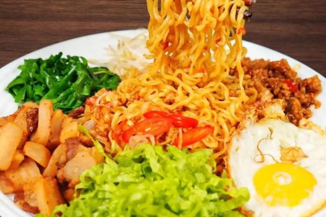 Tiệm Mỳ May Mắn & Cháo Dinh Dưỡng - Mẹ Phương
