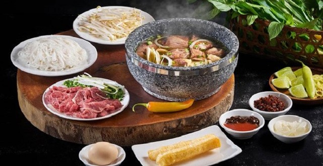 PHỞ BÁT ĐÁ - 32 QUANG TRUNG