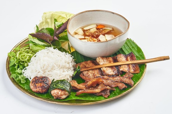 Bún Chả Mâm SOL - Hải Triều