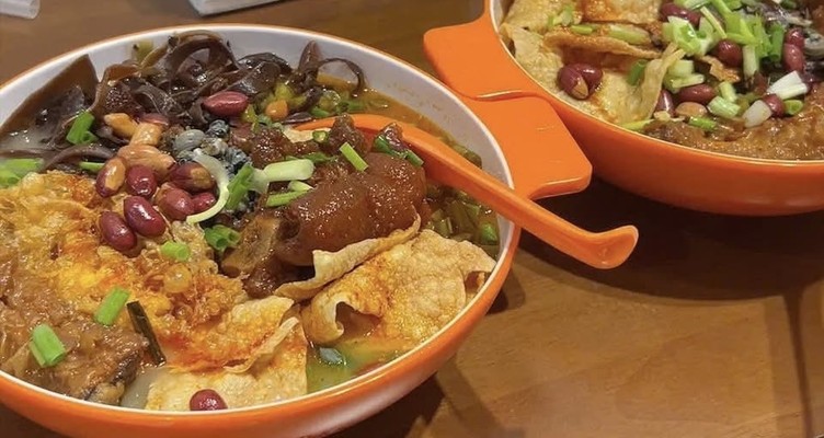 Bún Ốc Hầm Xương Lạc Lối - Chân Cầu Vượt Bắc Sơn Kéo Dài