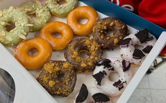 Crispy Donuts - Aeon Celadon Tân Phú
