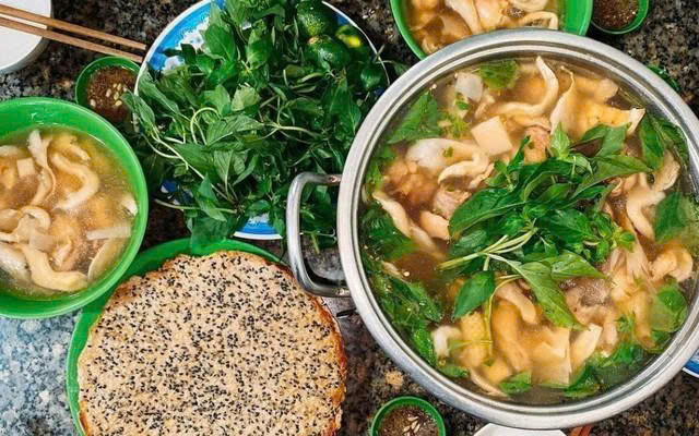 Lẩu Gà Lá É Tao Ngộ 78 Phú Yên - Nguyễn Cữu Vân