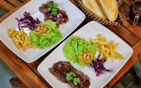 Bò Beefsteak Hồng Hoả Sơn