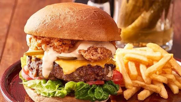 BURGER VIỆT - 124 Văn Tiến Dũng