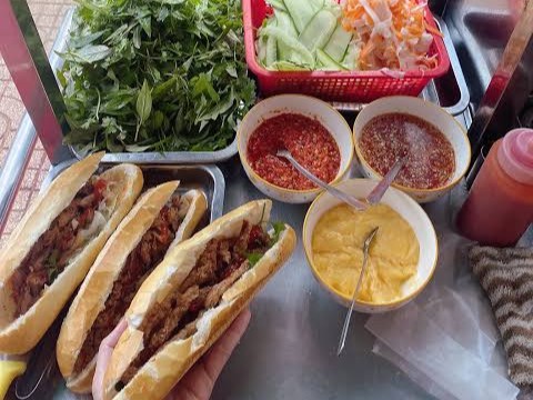 Bánh Mì 115 Trần Phú - Bánh Mì Chả Cá Heo Quay