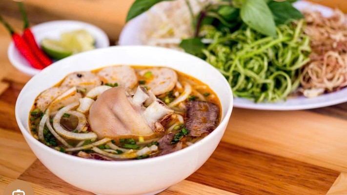 Quán Lan - Bún Bò & Mỳ Quảng