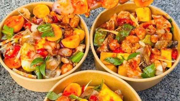 Chân Gà Sốt Thái Nhàn