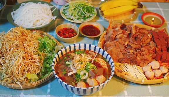 Bún Bò Huế Truyền Thống