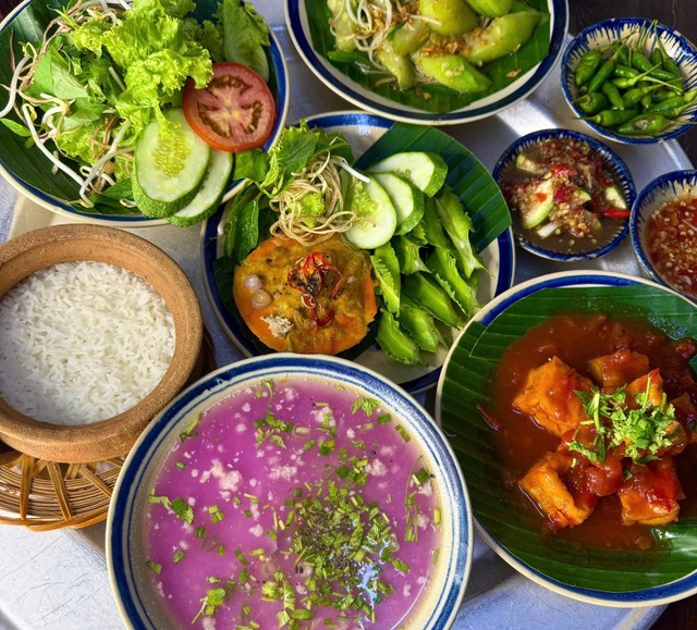 Cơm Tình - CN Phương Sài