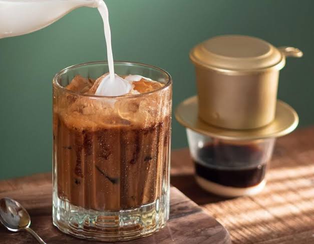 COFFEE & TEA - H'Đắk - 702 Võ Văn Kiệt