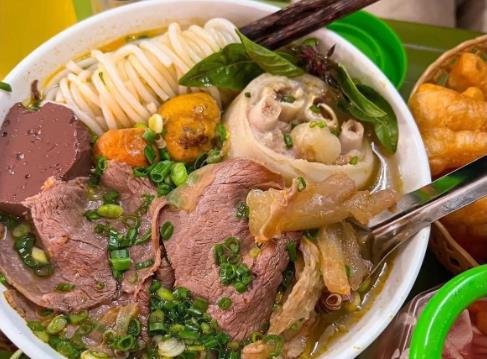 Bếp Cô Tư Loan - Nguyễn Văn Linh